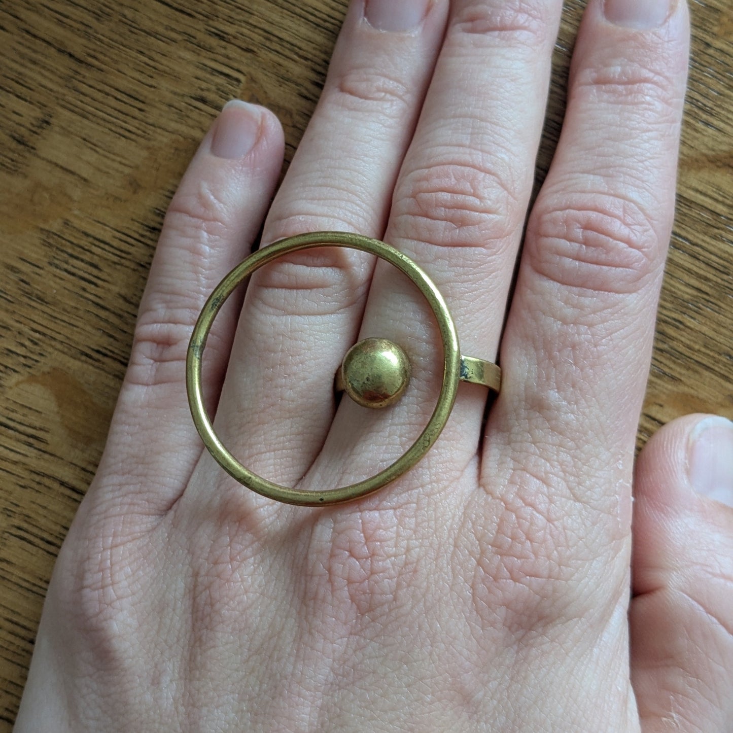 Aanpasbare ring met cirkel