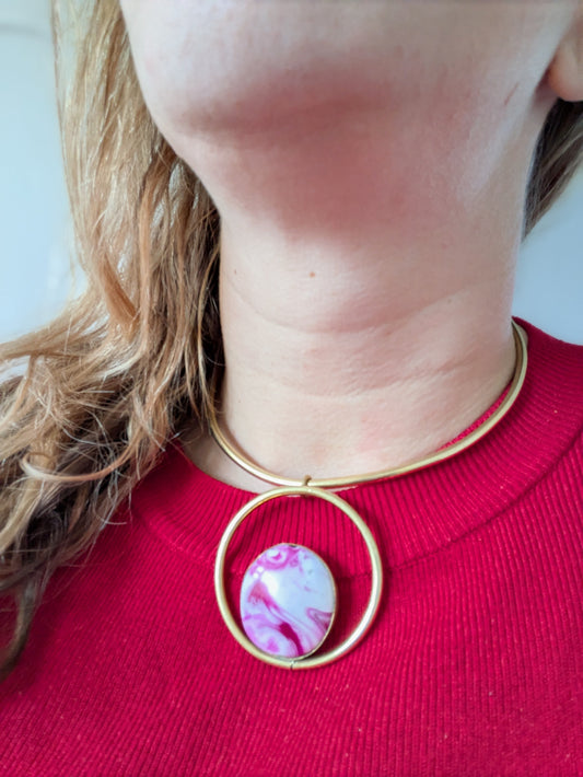 ketting met roze steen